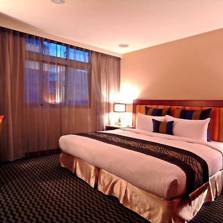 Jingan Classic Inn Чжунхэ Экстерьер фото
