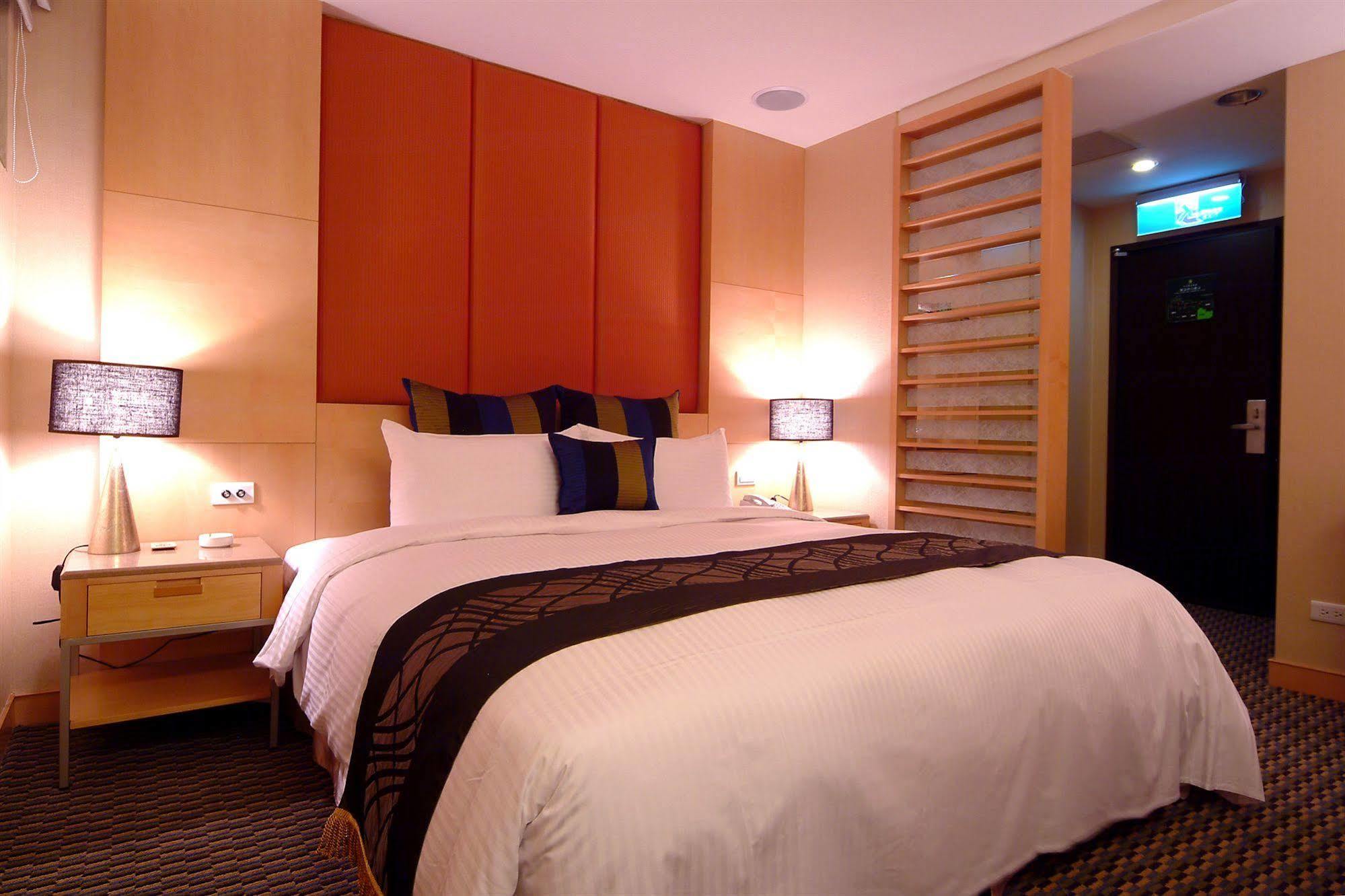 Jingan Classic Inn Чжунхэ Экстерьер фото