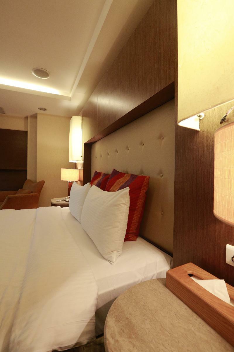 Jingan Classic Inn Чжунхэ Экстерьер фото